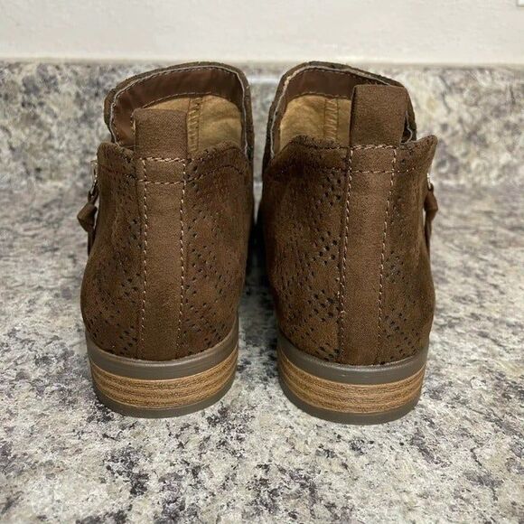 Dr. Scholl's Shoes Rate‎ Zip Perforated Casual Ankle Boots Booties low heel - Picture 2 of 9